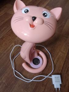 Детская настольная лампа в виде розового котика - фото 3